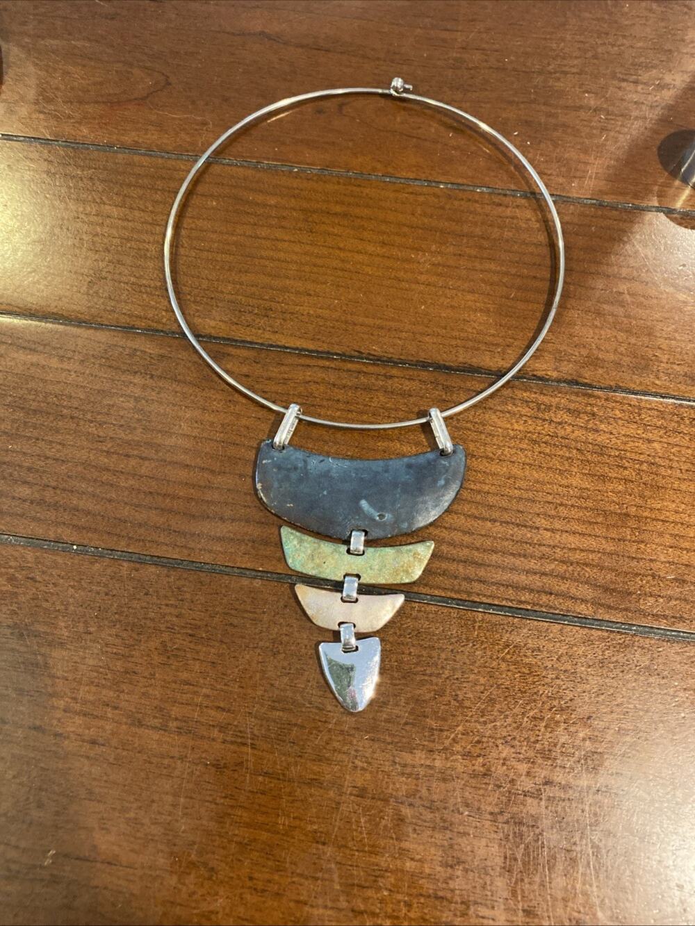 ROBERT LEE MORRIS RLM Soho Green Blue Stone Pendant Silver Tone Choker Necklace